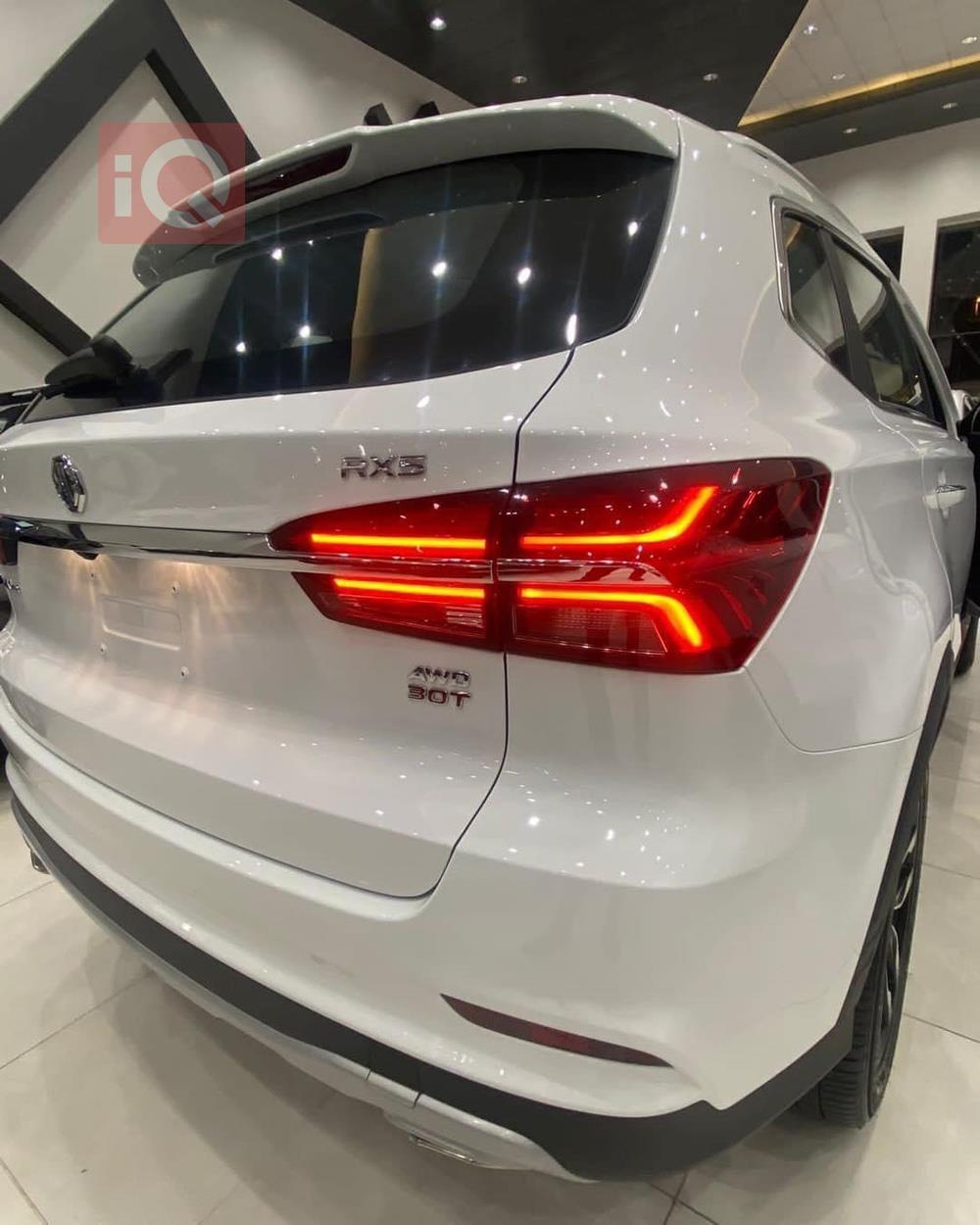 ئێم جی RX5